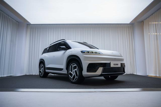 700km續航+27英寸HUD,合資電動SUV的"破局者"來了 700km續航+27英寸HUD,合資電動SUV的"破局者"來了