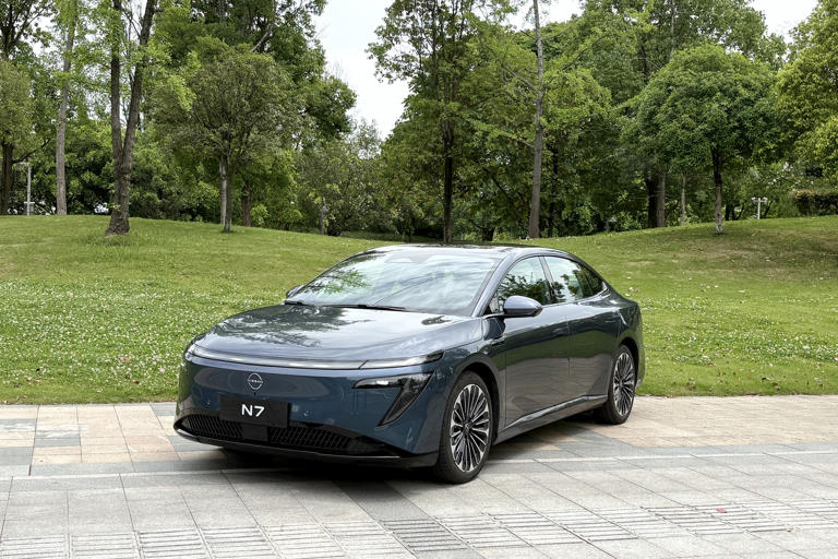 試駕東風日產N7丨智能化看齊新勢力，合資品牌終于摸到電動車“門道”