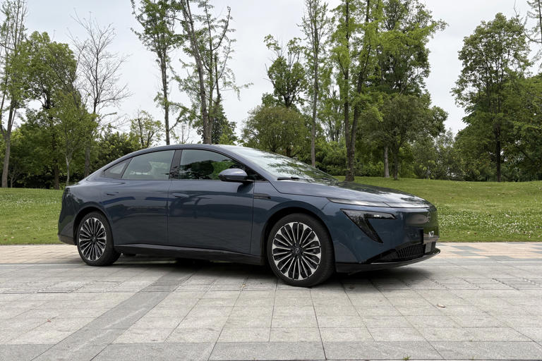 試駕東風日產N7丨智能化看齊新勢力，合資品牌終于摸到電動車“門道”
