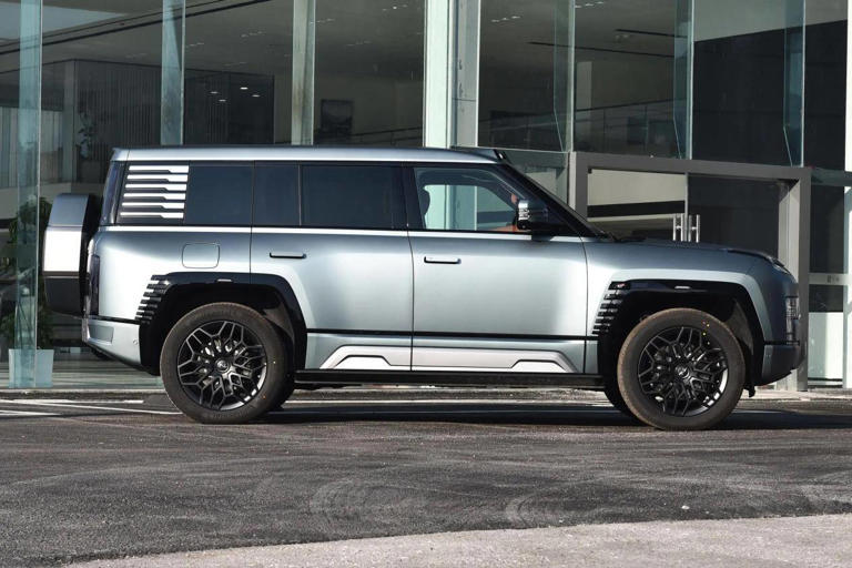 比亞迪“王炸”車型！5.3米全尺寸SUV，配3激光雷達+四電機，累計銷量破10000臺，刷新紀錄