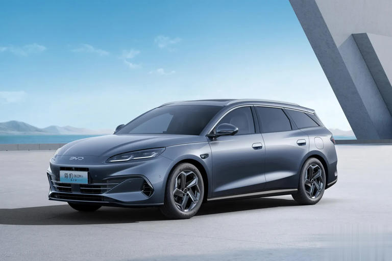 比亞迪5款新車齊發，仰望U8L領銜，全新方盒子SUV或成爆款