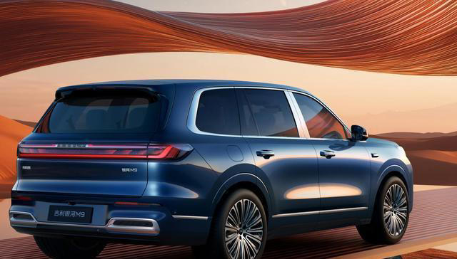 全尺寸SUV賣20萬級，長超5米2，4.5秒破百，虧電4.8L，續航1500km