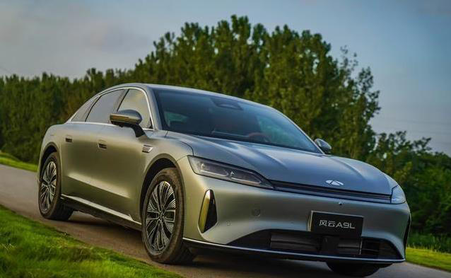 奇瑞15.99萬豪車對標邁巴赫,訂單破5萬,誰還敢說中國車不行? 奇瑞15.99萬豪車對標邁巴赫,訂單破5萬,誰還敢說中國車不行?