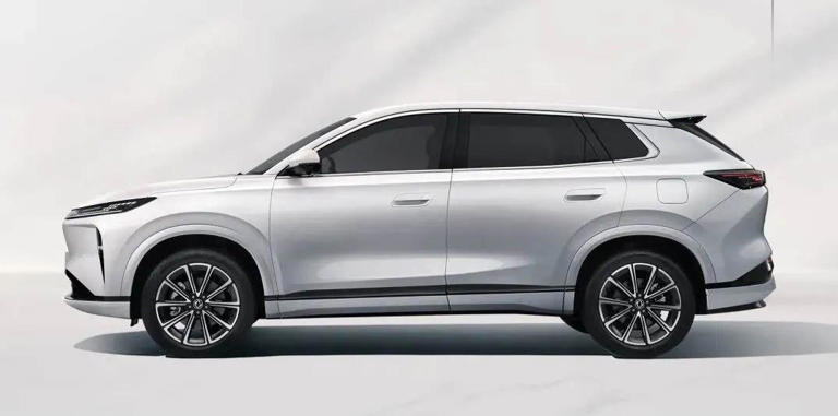 東風汽車新車官宣:8月11日,正式預售! 東風汽車新車官宣:8月11日,正式預售!